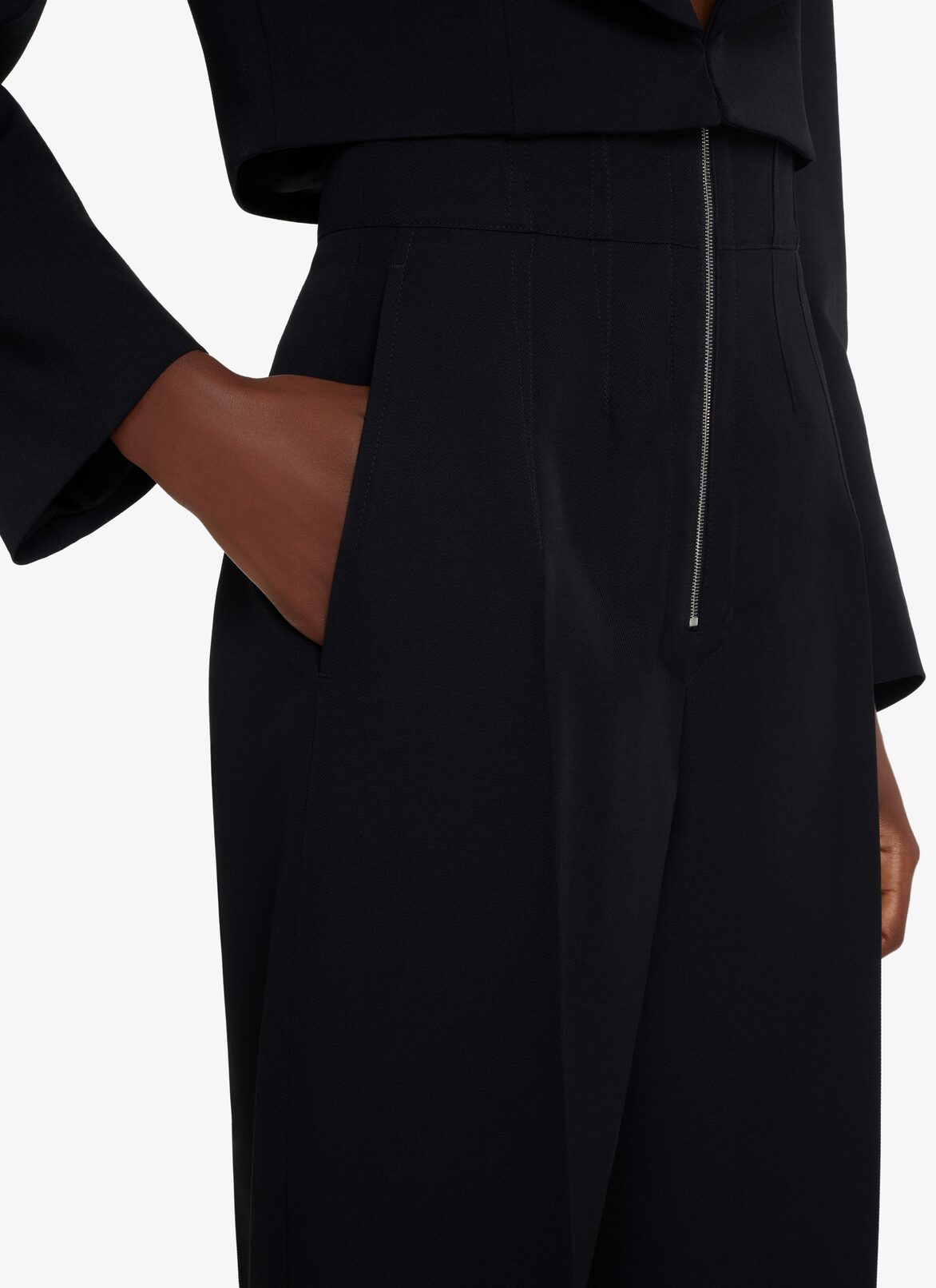 HIGH-WAIST WOOL GABARDINE TROUSERS ALAÏA BLACK HIGH-WAIST WOOL GABARDINE TROUSERS